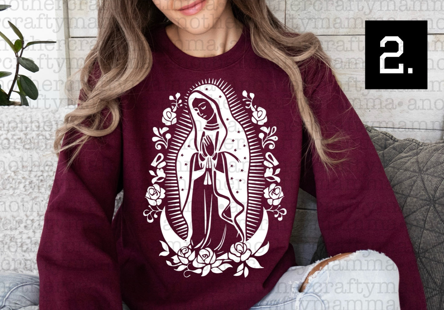 Virgencita Crewneck